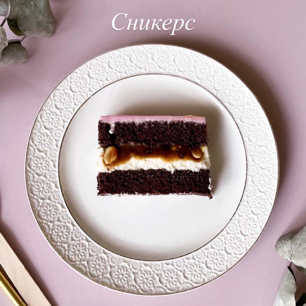 Бенто торт на новый год «Или ты хотела айфон?»