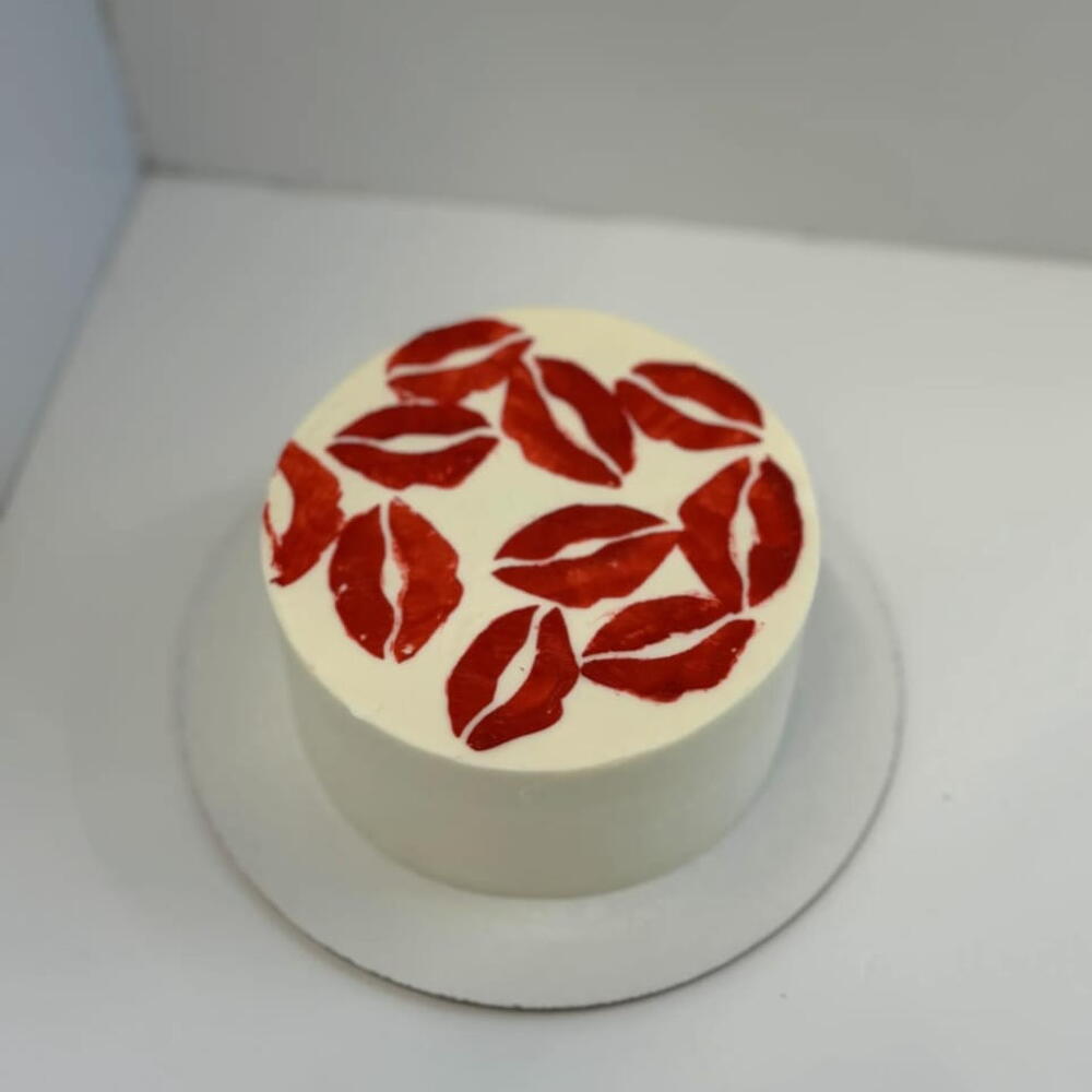 Бенто-торт "Поцелуи"