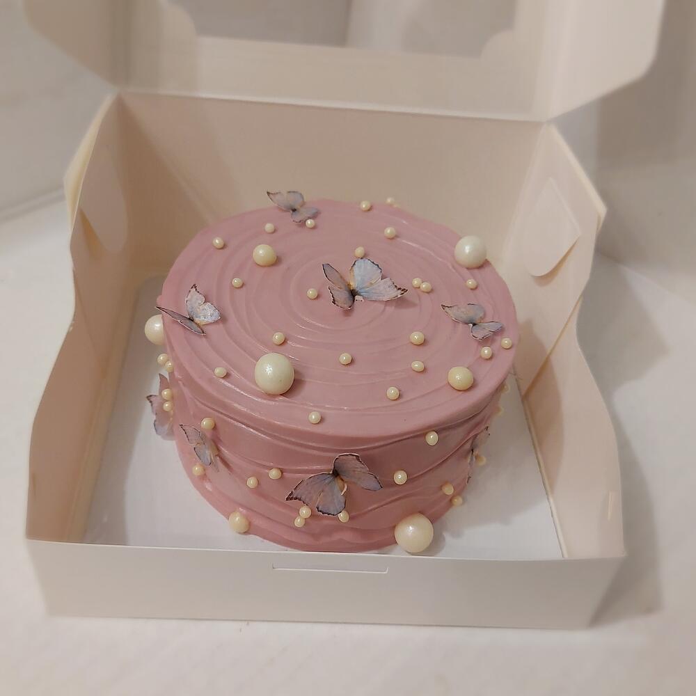 Бенто торт с бабочками