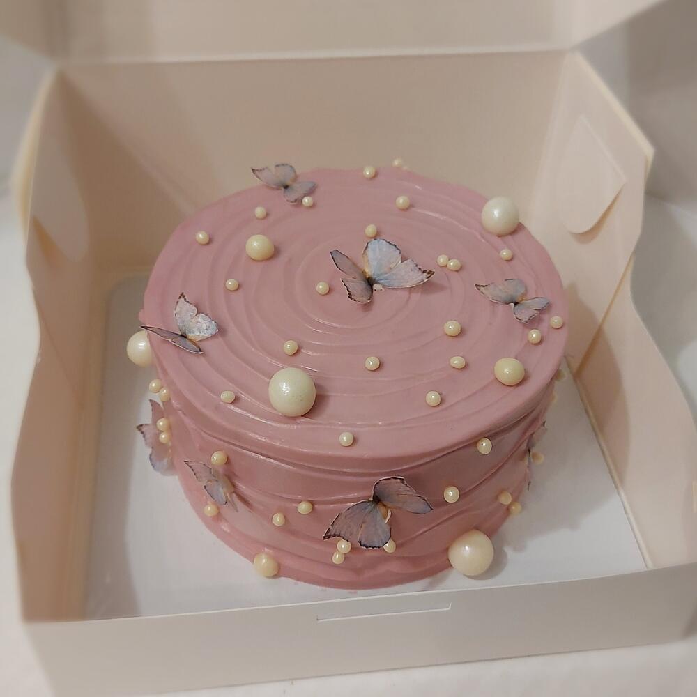 Бенто торт с бабочками