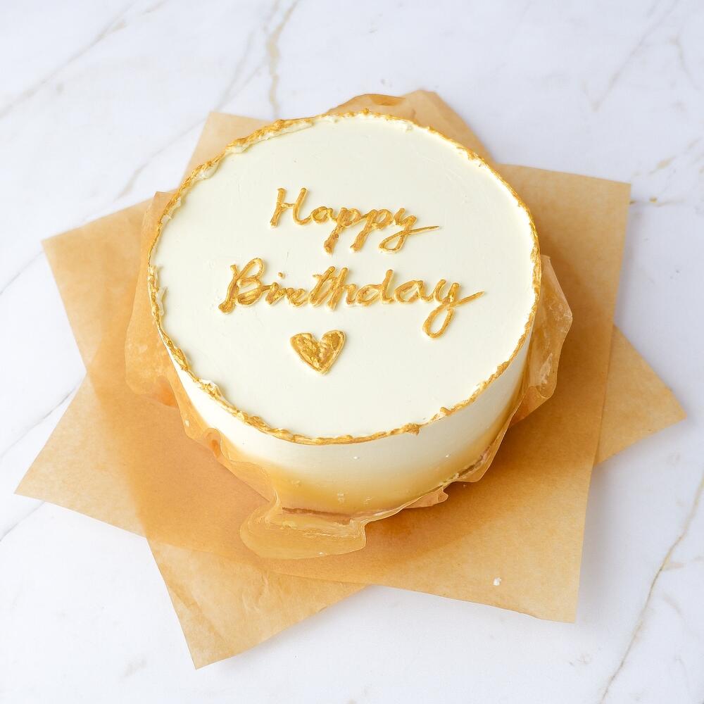 Бенто-торт «С Днем Рождения!» из фермерских продуктов