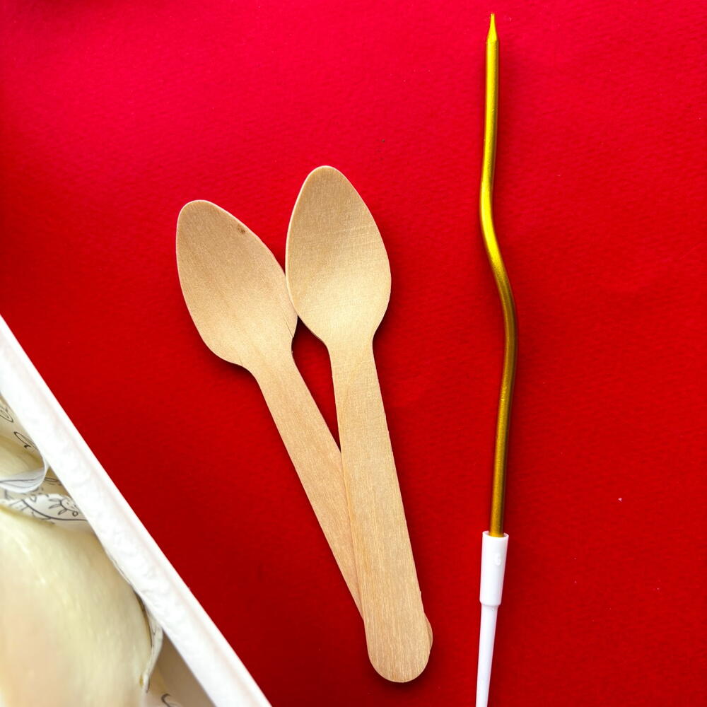 Бенто торт с днем рождения "Королевы рождаются в феврале" подруге/маме/девушке/коллеге