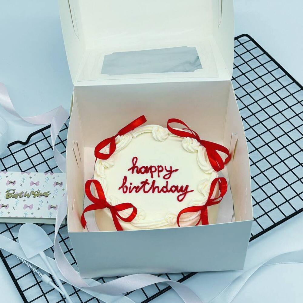 Бенто торт с красными бантиками на День рождения