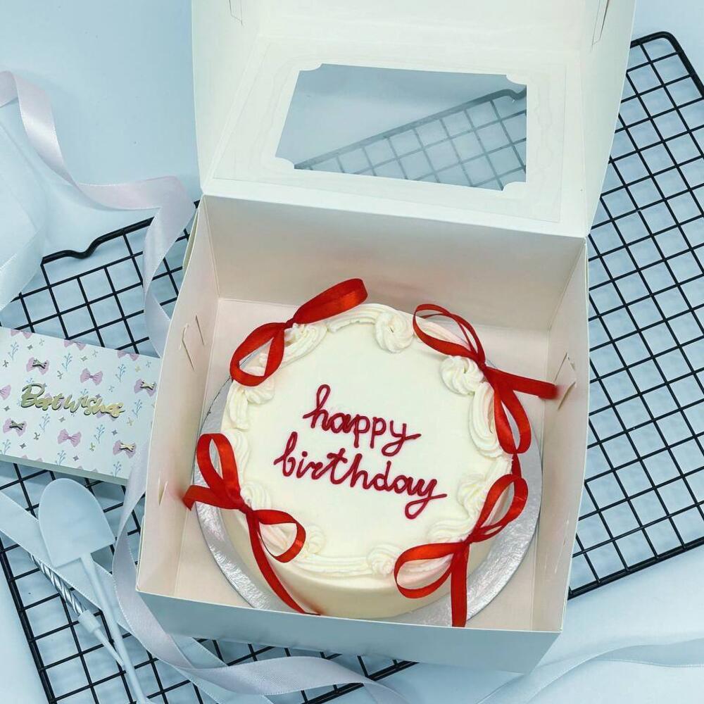 Бенто торт с красными бантиками на День рождения