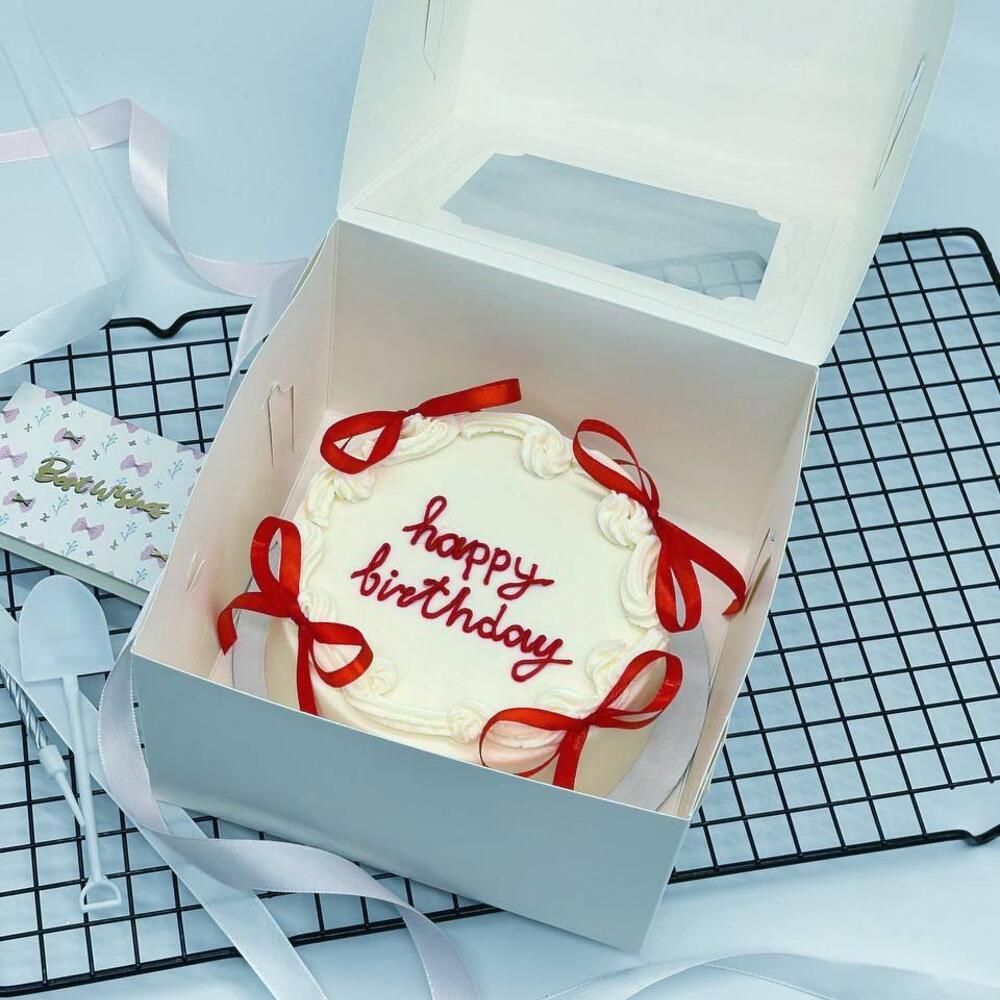 Бенто торт с красными бантиками на День рождения