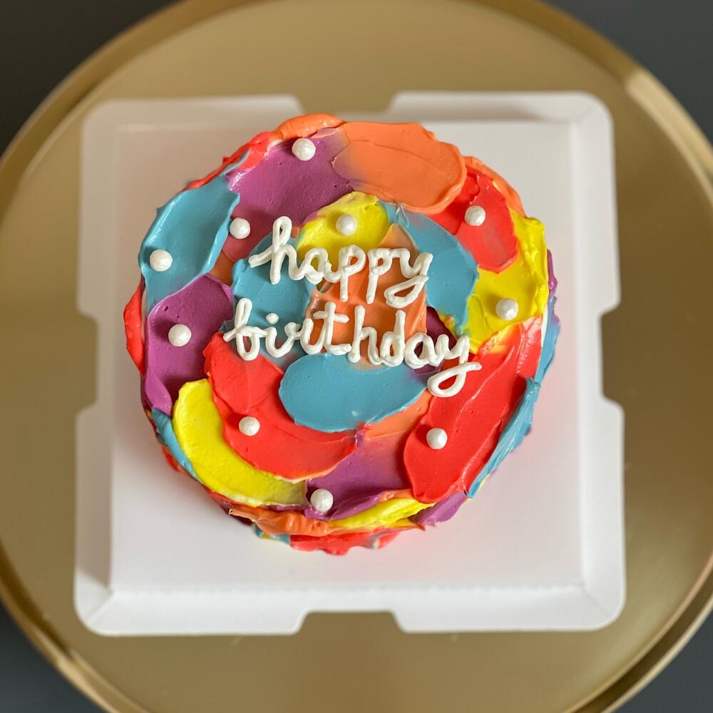 Бенто торт с разноцветными мазками