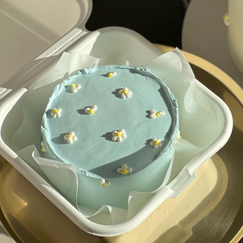 Бенто торт с ромашками