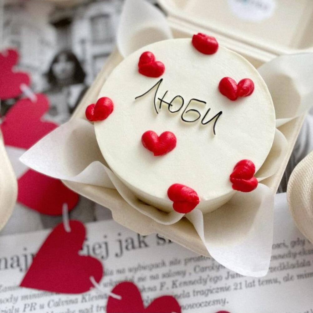 Бенто торт с сердечками 14 февраля