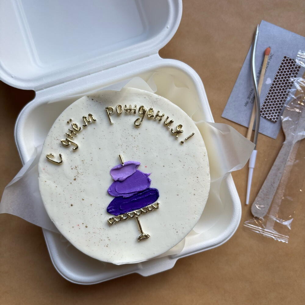 Бенто торт с тортом