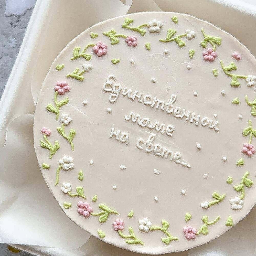 Бенто-торт с цветами маме