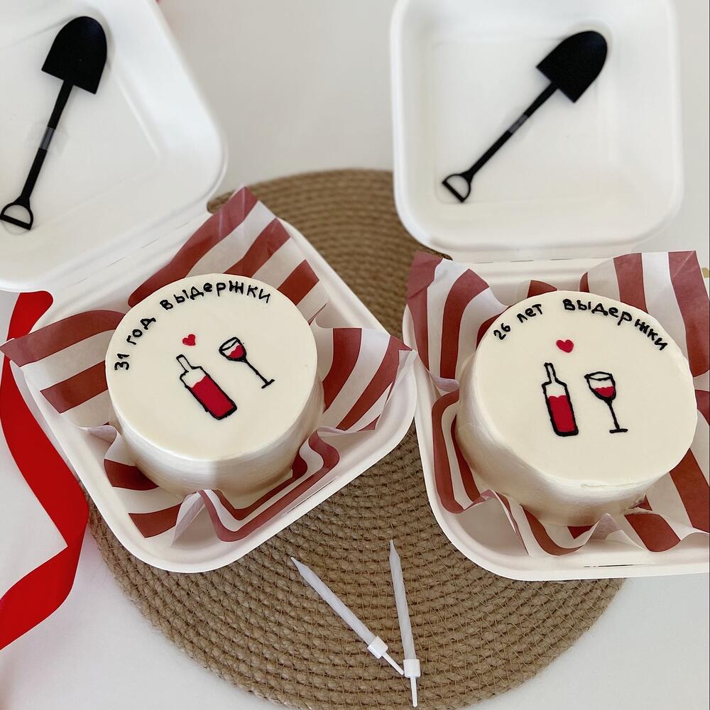 Бенто торт с вином