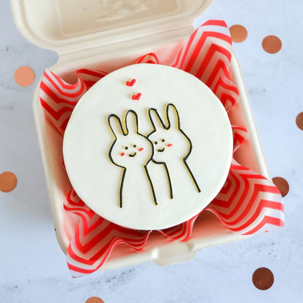 Бенто торт с зайками