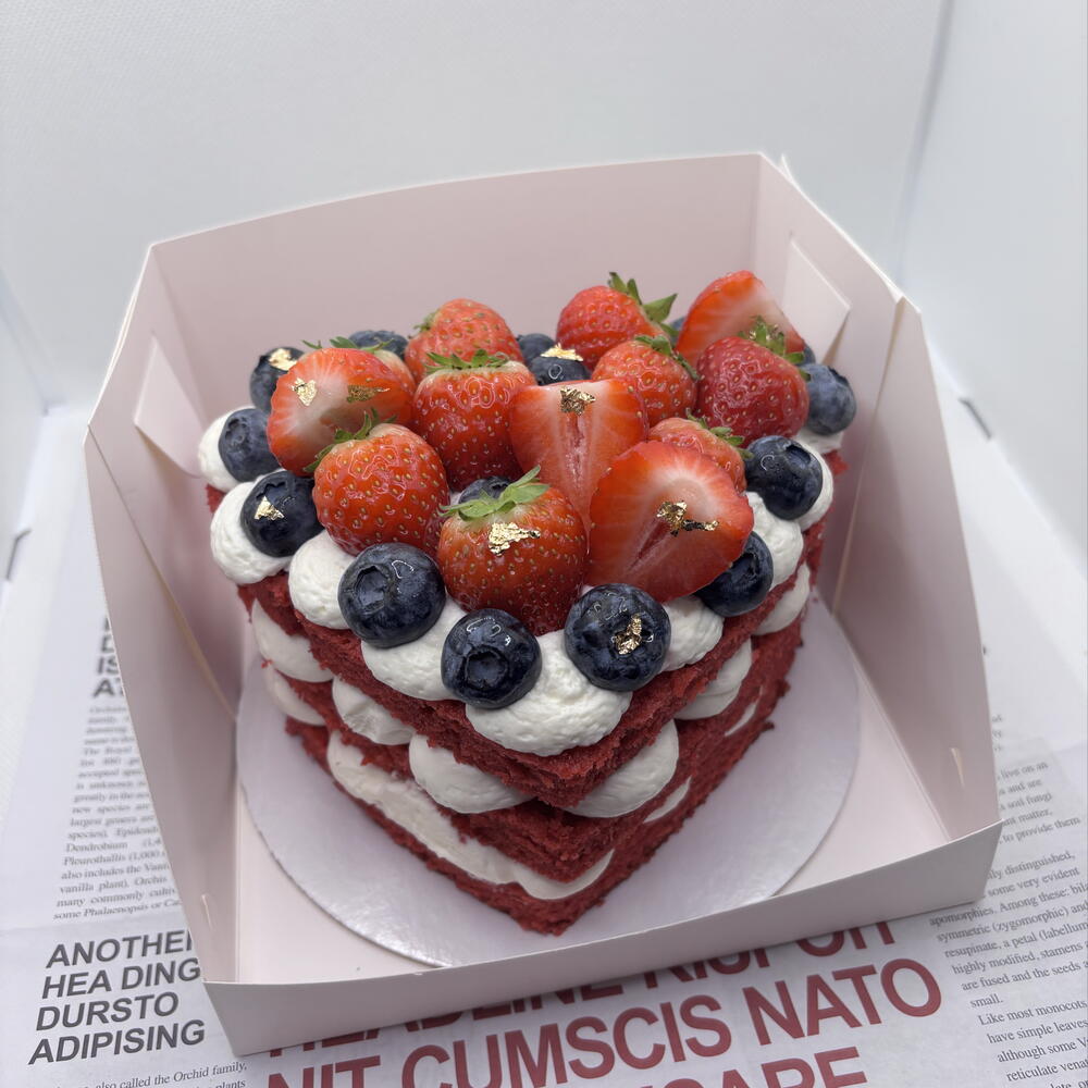 Бенто торт сердце красный бархат