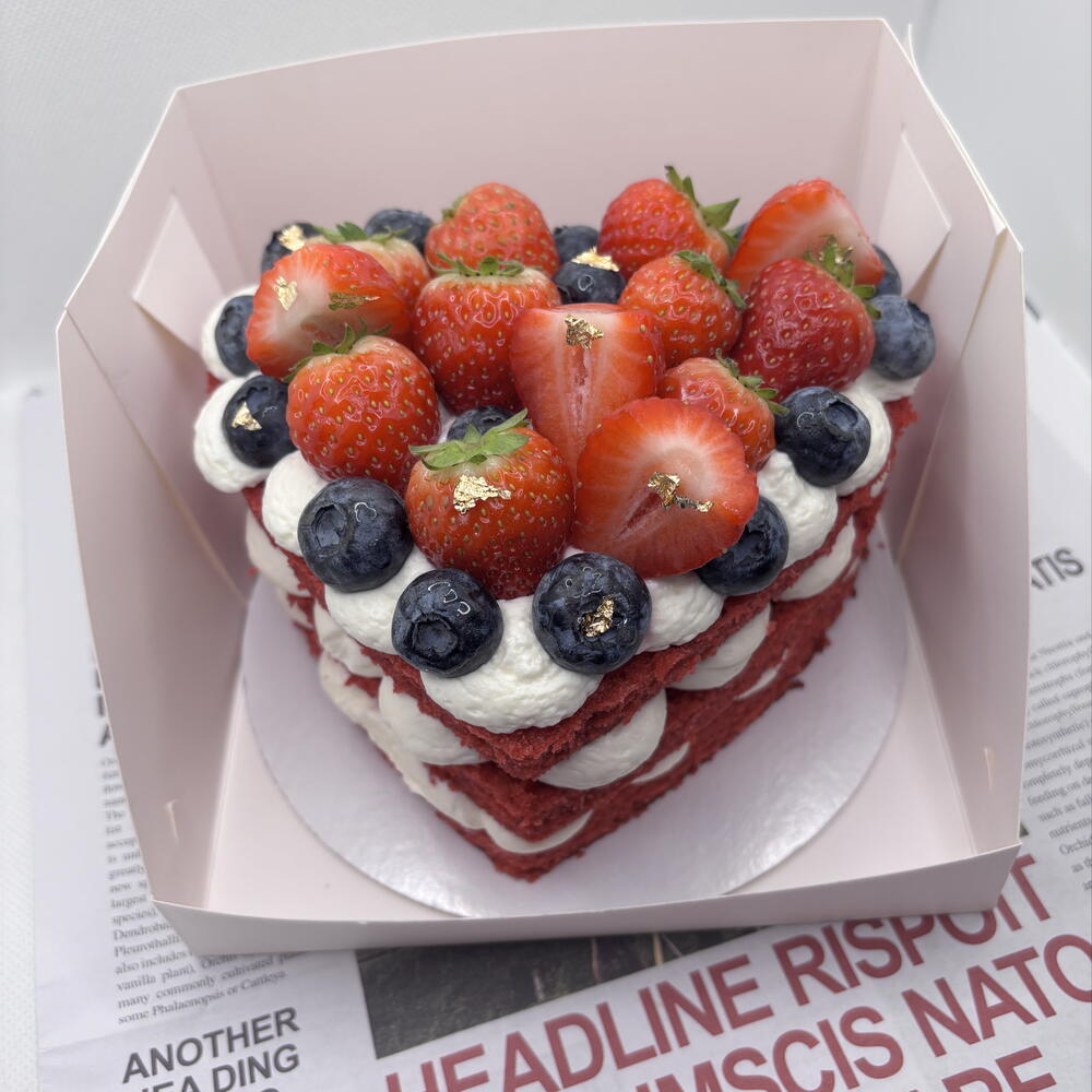 Бенто торт сердце красный бархат