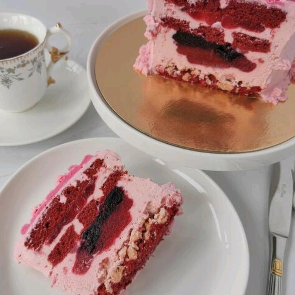 Бенто торт СЕРДЦЕ Любовь розовое (красный бархат) на 14 февраля