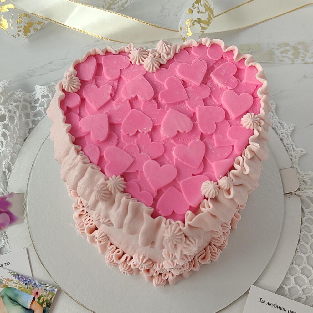 Бенто торт СЕРДЦЕ Любовь розовое (красный бархат) на 14 февраля