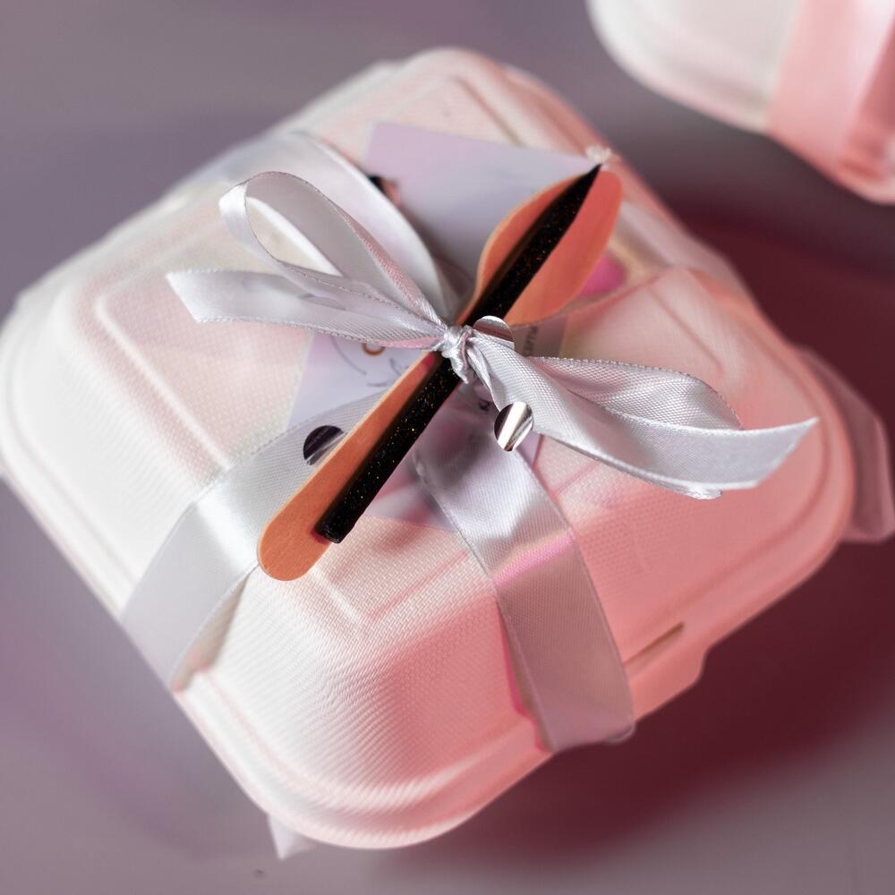 Бенто-торт «целуй меня»