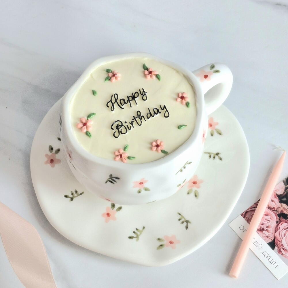 Бенто торт в кружке на день рождения с цветочками в подарок