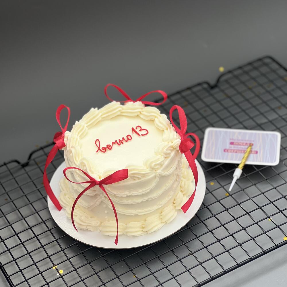 Бенто -торт в стиле ламбет с надписью