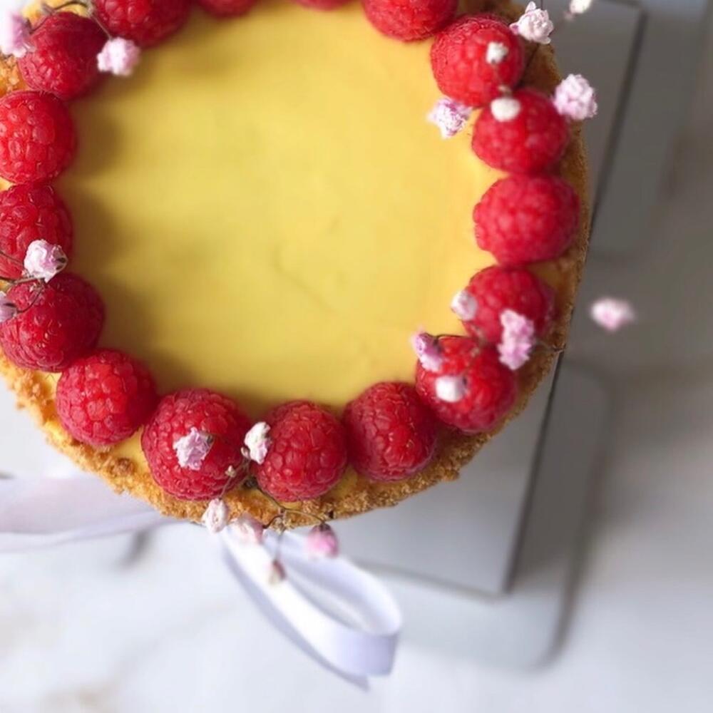 Бенто торт XL медовик с малиной