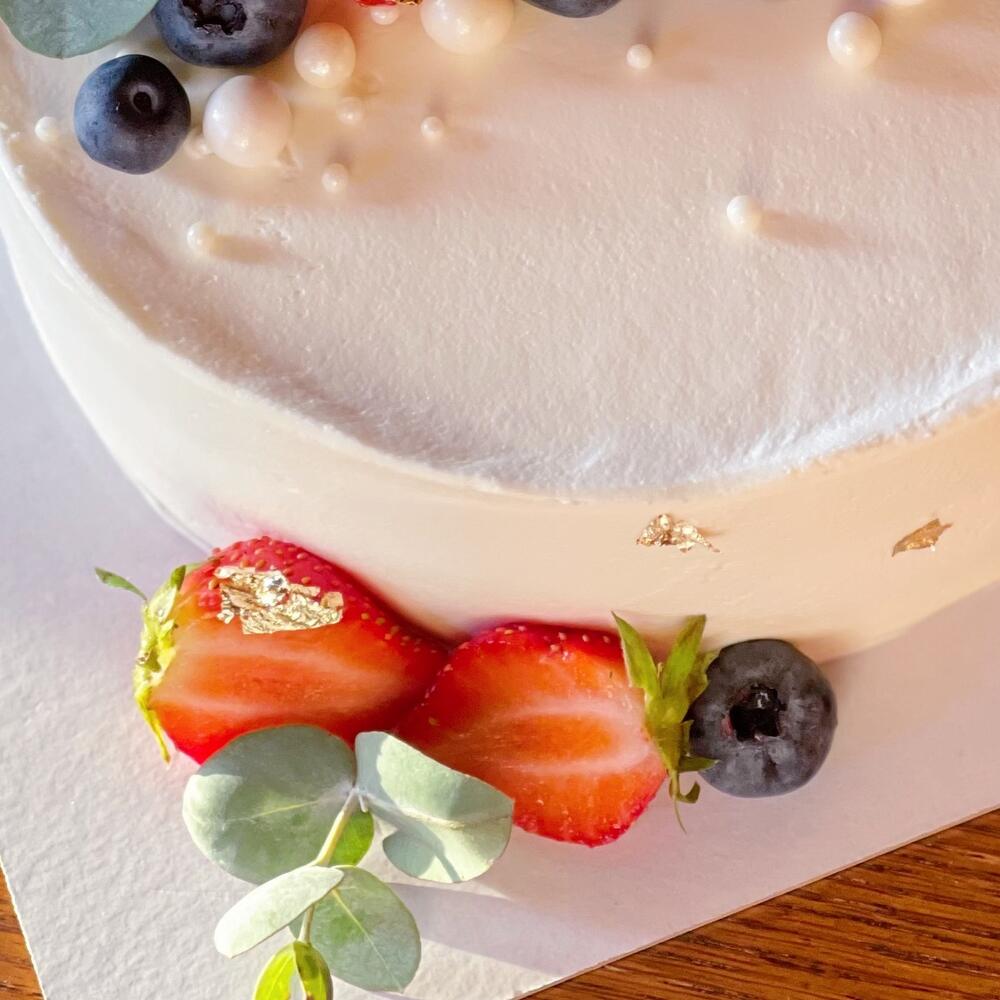 Бенто торт ягодный