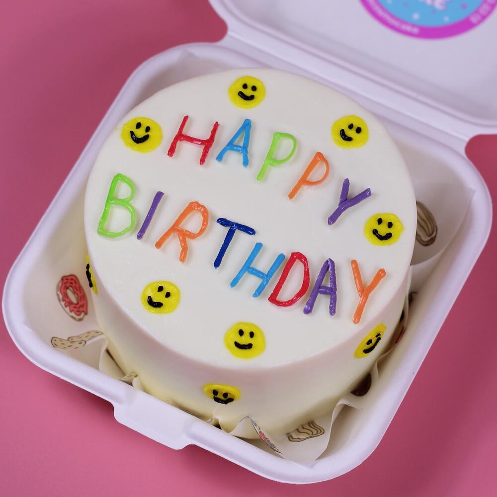 Бенто торт яркий на день рождения