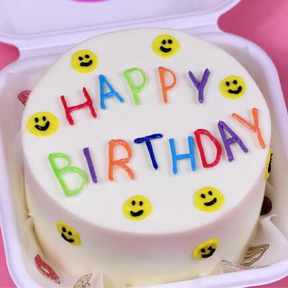 Бенто торт яркий на день рождения