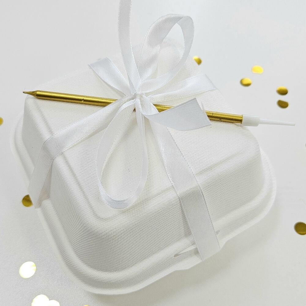 Бенто торт жопка корги "Люблю" в подарок 14 февраля