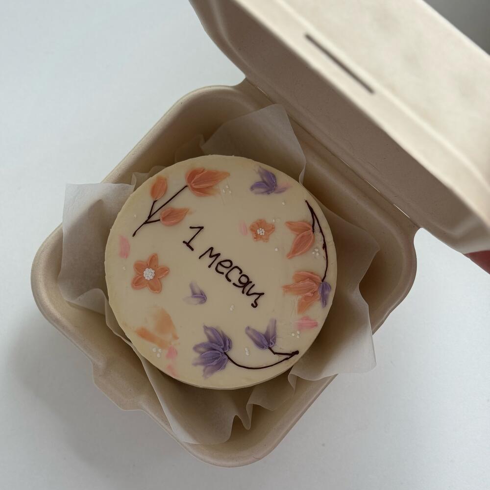 Бенто цветочки месяц