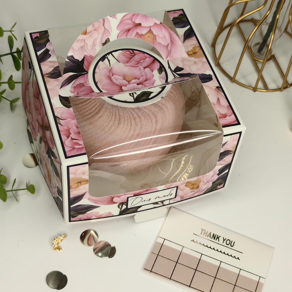 Муссовый Бенто торт для маме