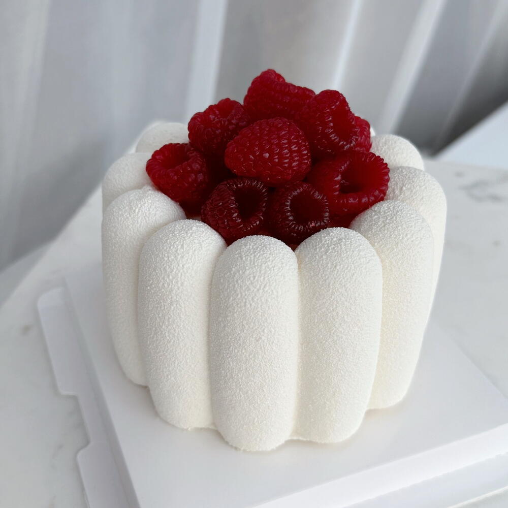 Муссовый Бенто торт в подарок