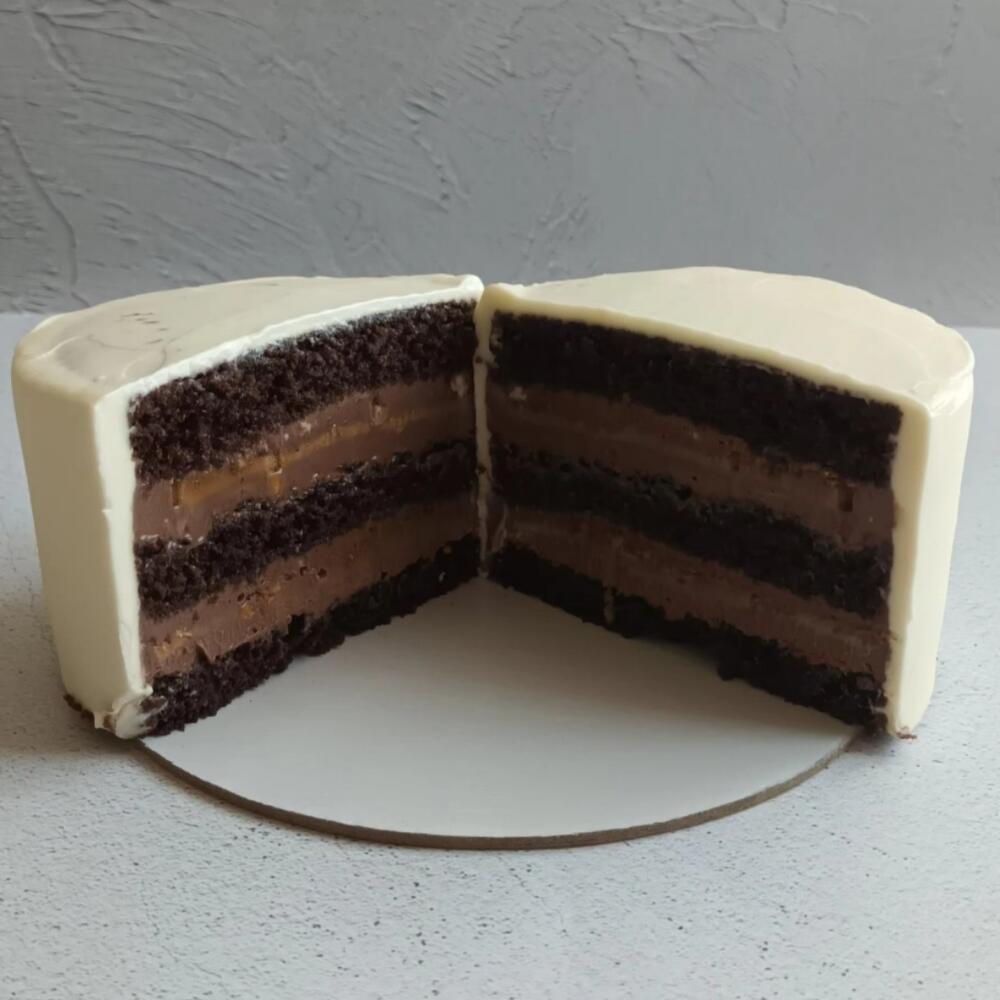 Торт 1кг с надписью