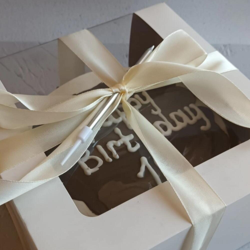 Торт 1кг с надписью