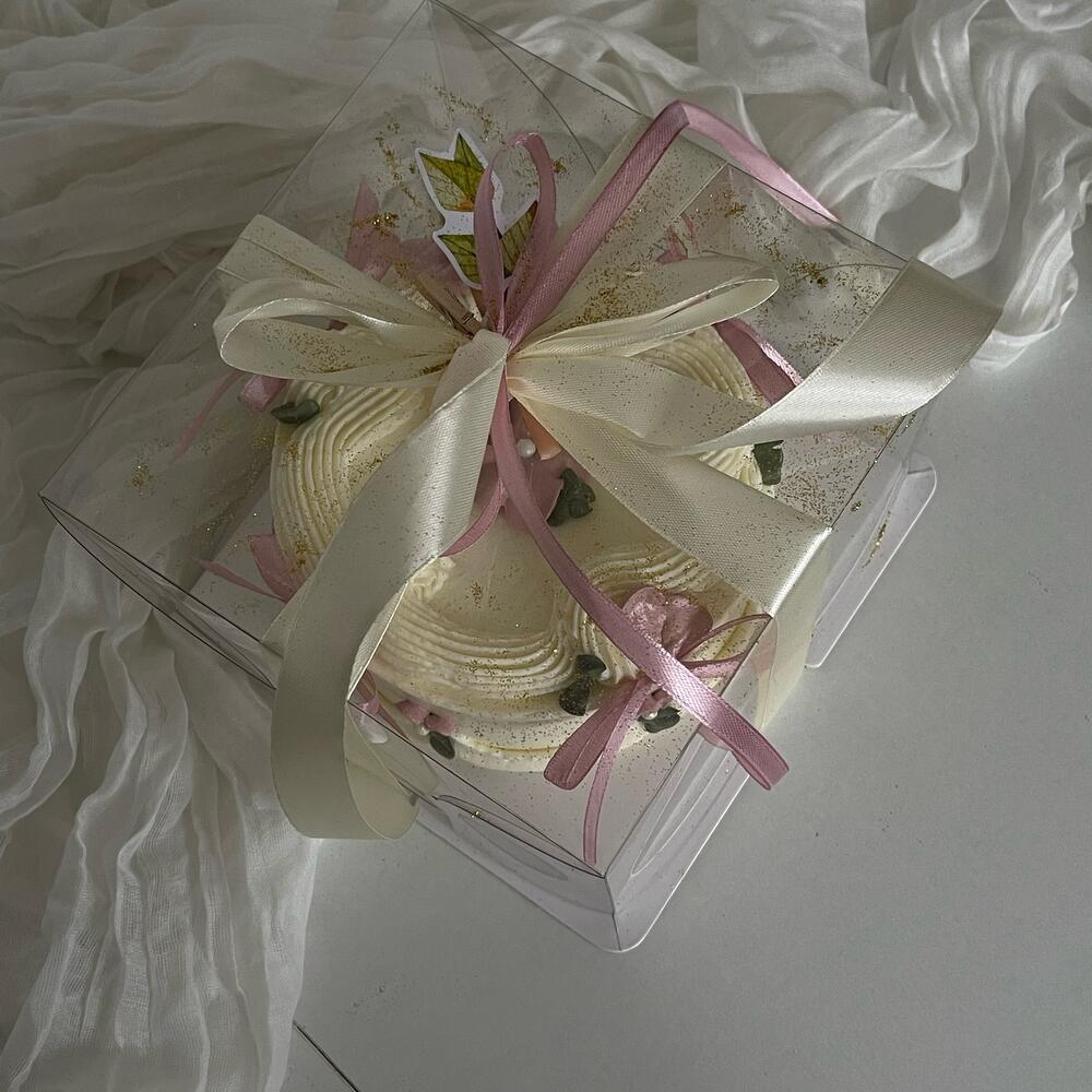 Торт в стиле ламбет с бантиками