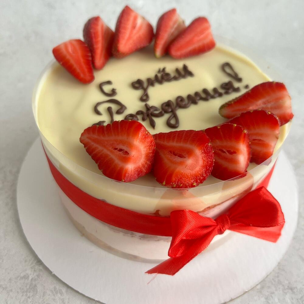 Торт Ягодный пломбир на день рождения